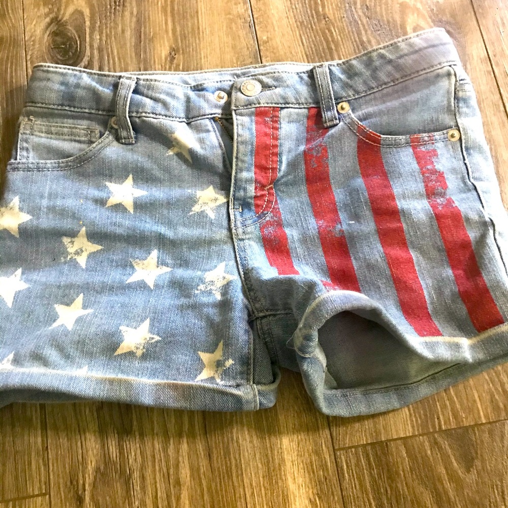 Girls Patriotic shorts